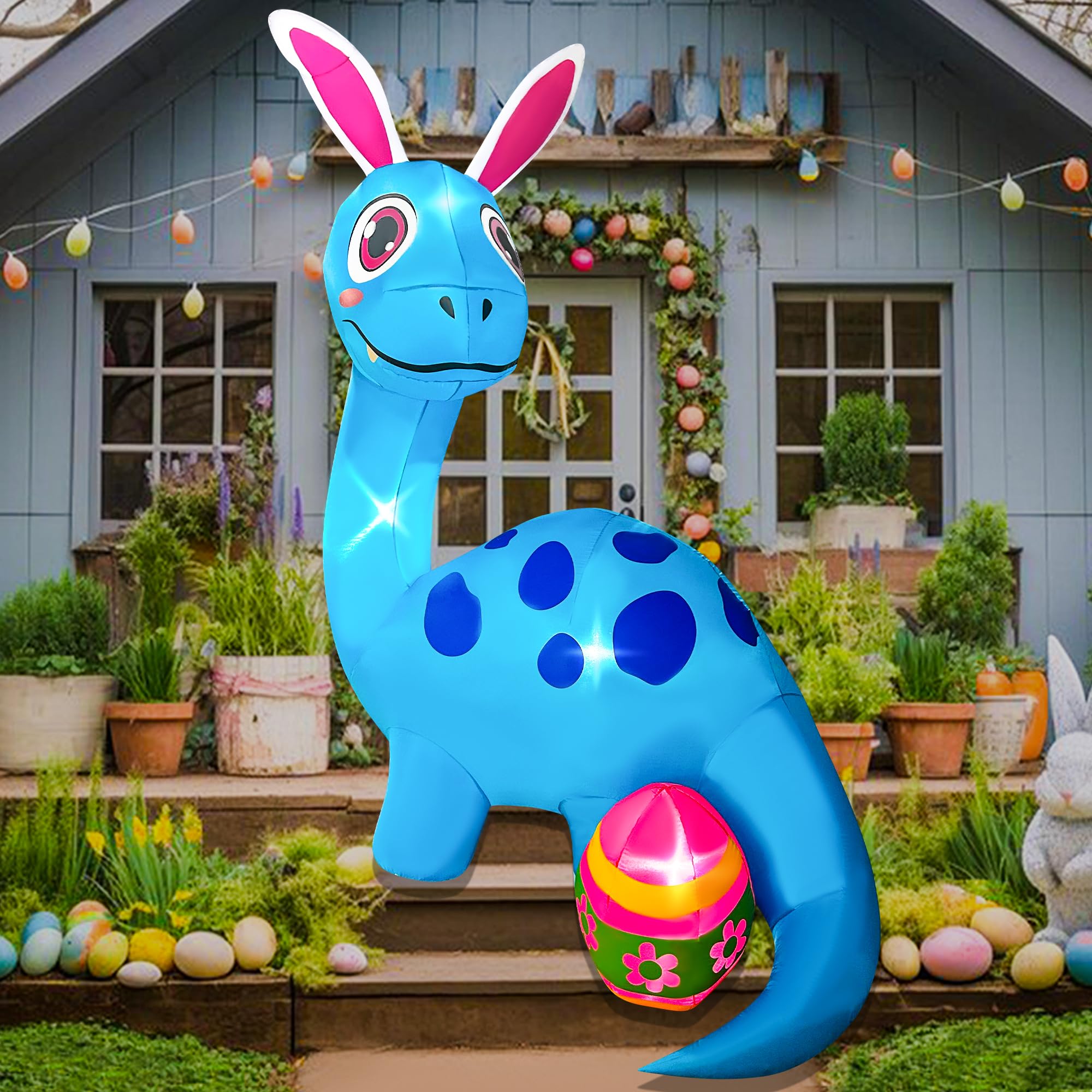 BLOWOUT FUN LED egg decoration lights up your yard for festive evenings