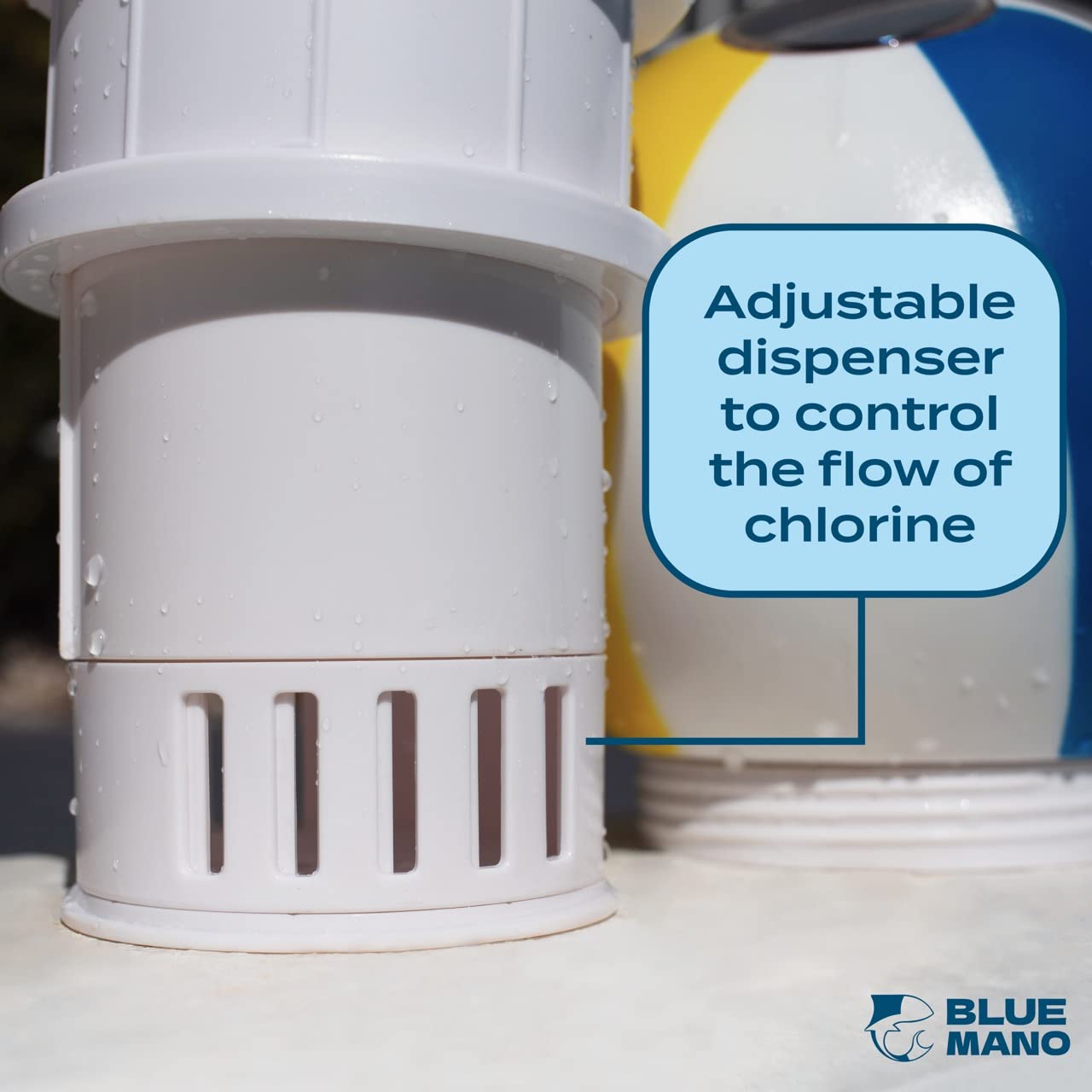 Blue Mano adjustable flow vent allows precise tablet release for dosing control.