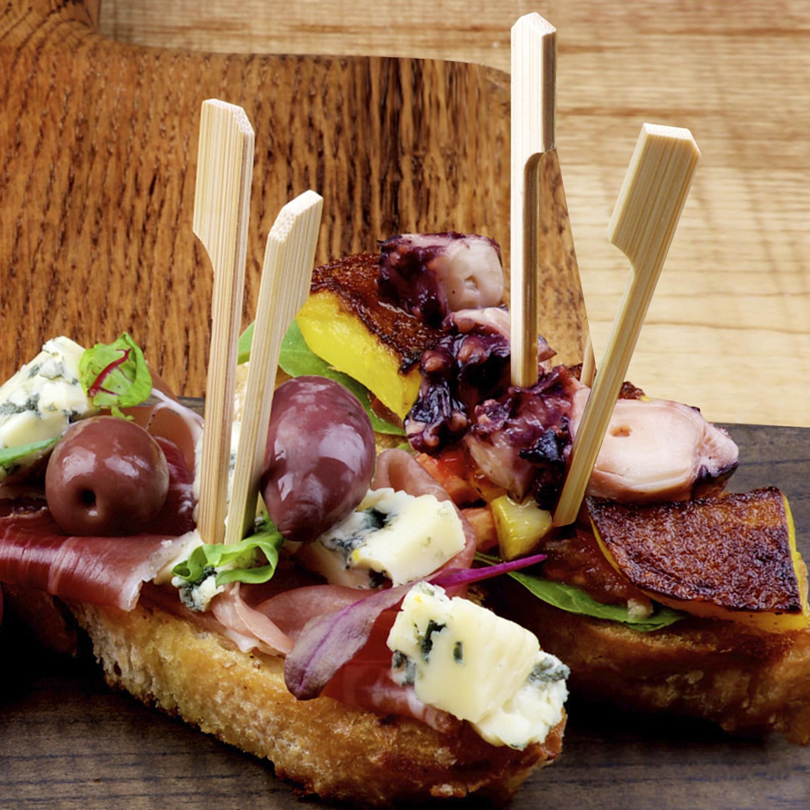 BLUE TOP fruit kabobs picks ideal for fruit trays and party hors d'oeuvres.
