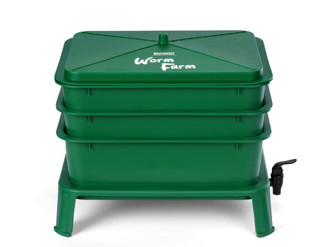 Blütezeit 3-Tray Worm Composter trays easily accessible for feeding.
