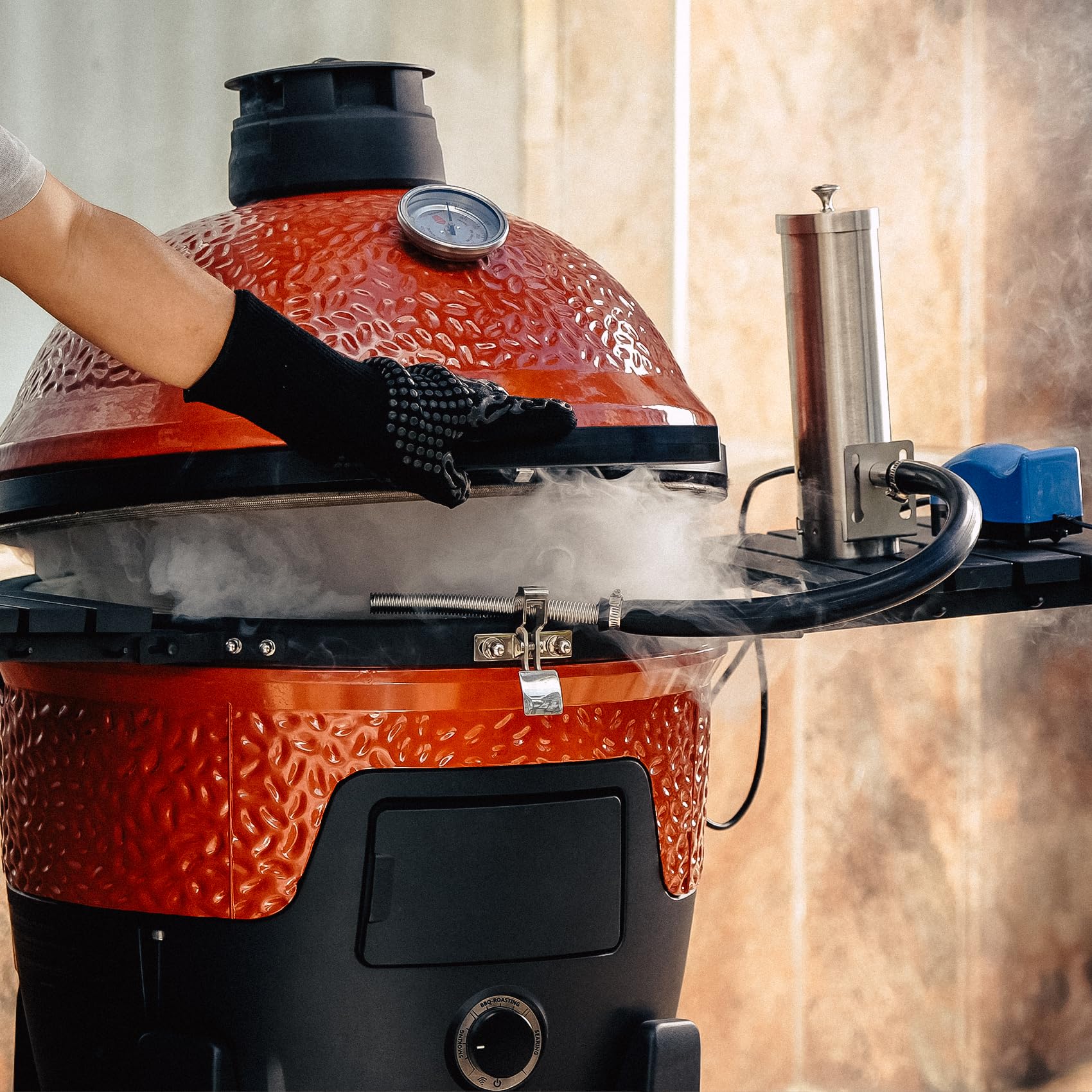 Blumoker easy-clean surface simplifies post-cook cleanup
