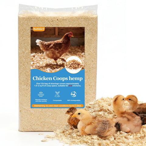 BobbleT Radiata Pine Shavings deliver high absorbency for a drier coop and nesting area.