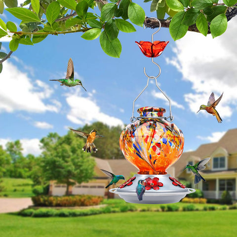 BOLITE hanging hook allows easy outdoor display
