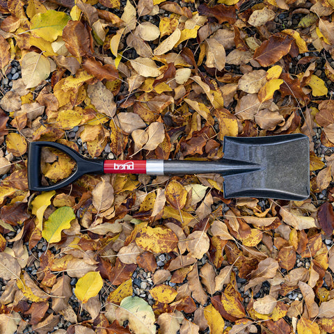 Bond LH047 mini D-handle square shovel in red and black, ideal for garden tasks.