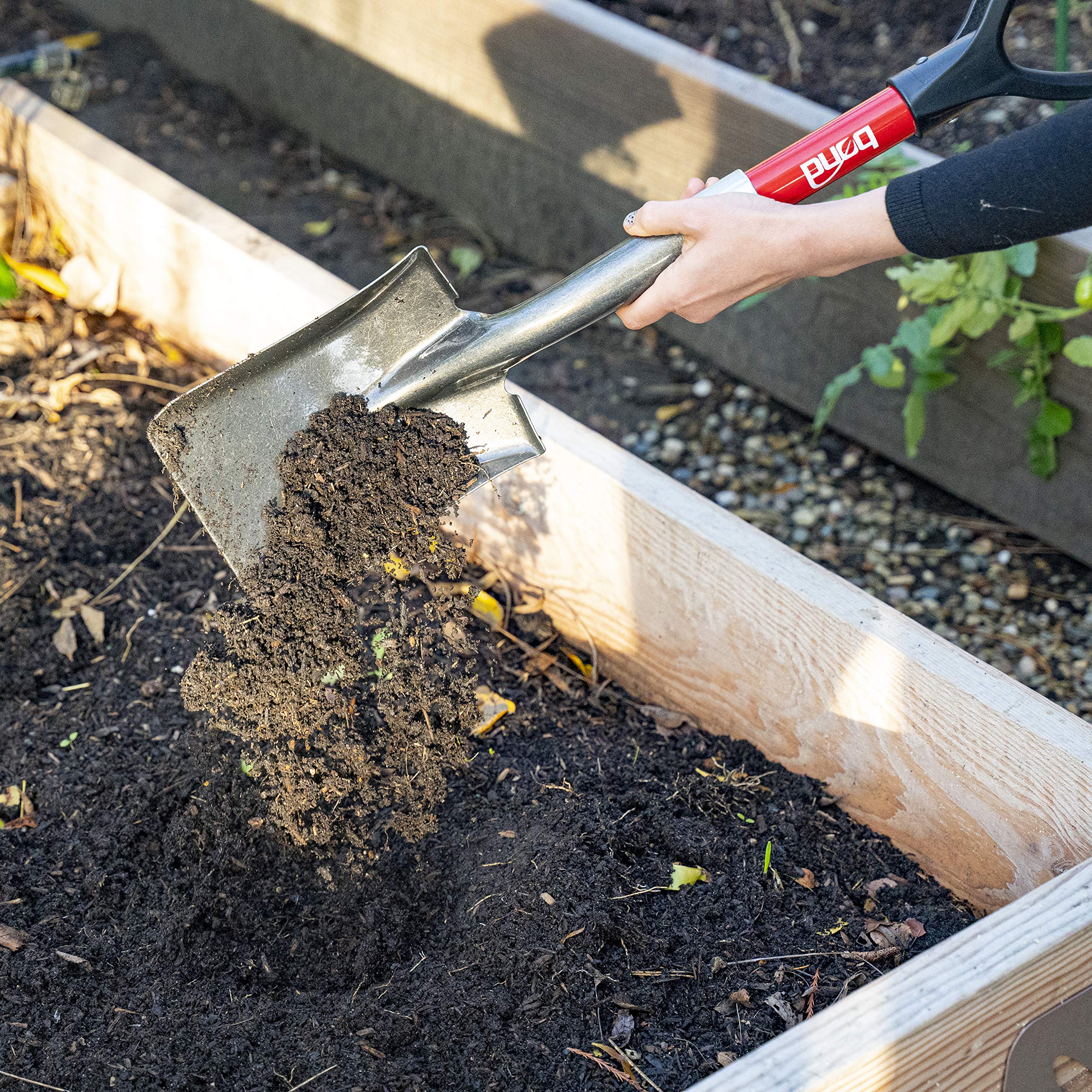 Bond LH047 mini D-handle square shovel offers a soft non-slip grip for comfortable handling.