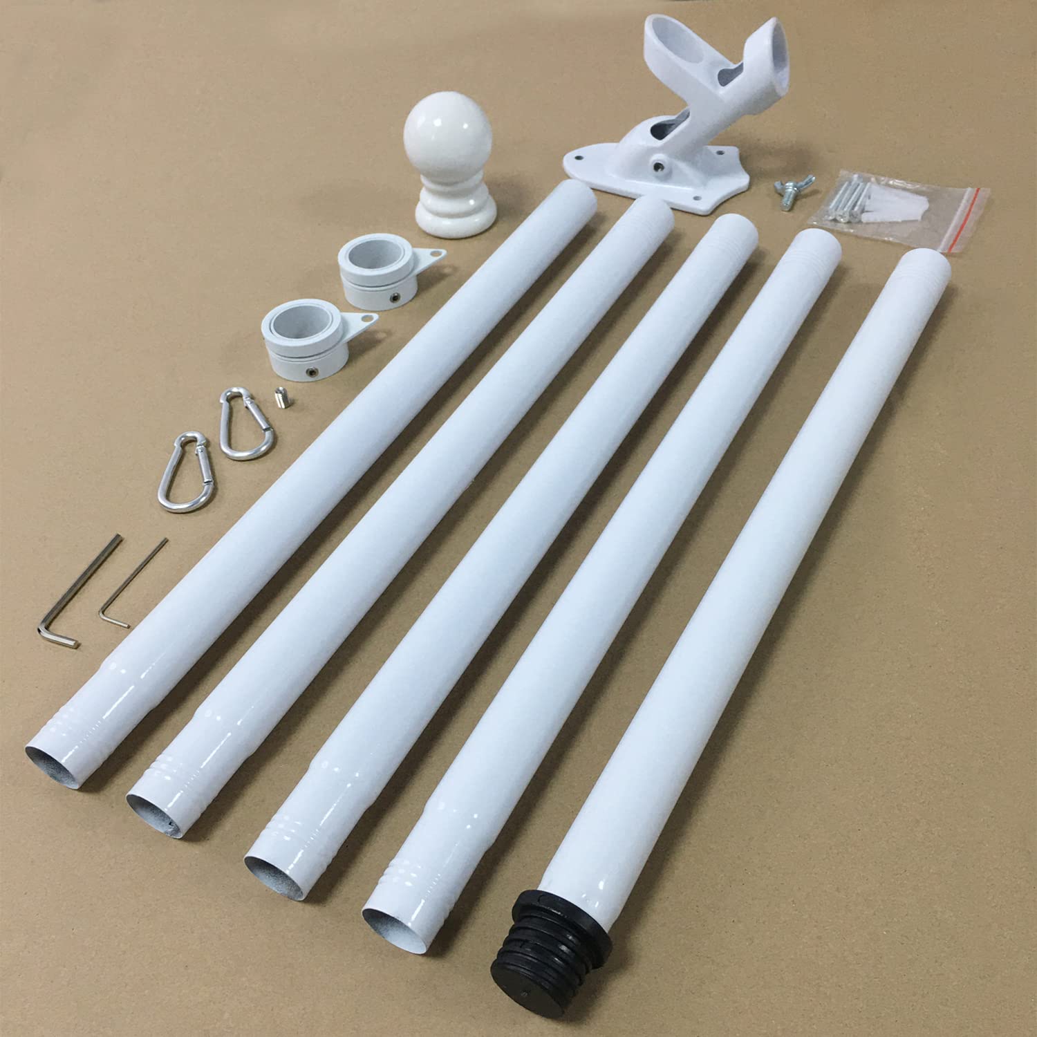 BONWIN 1-inch diameter pole with sturdy hardware for durable use.