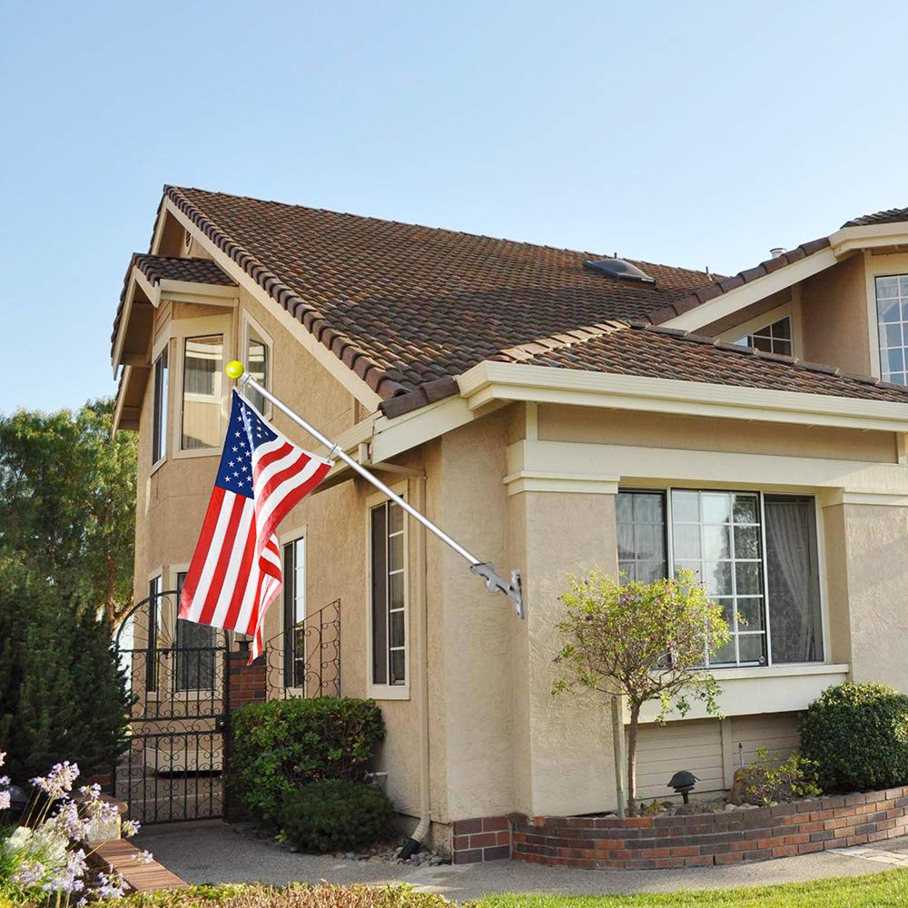 BONWIN weather-resistant flag hardware in outdoor use