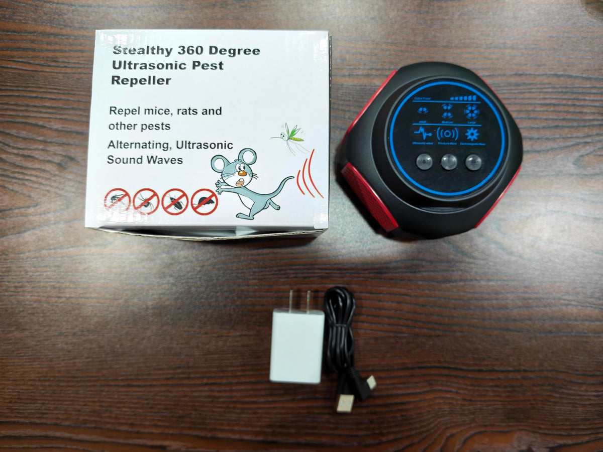 BORHOOD Ultrasonic Pest Repellent plug-in device seen from the front for broad home protection