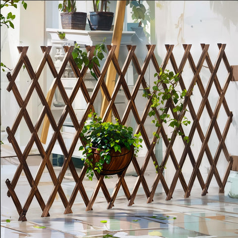 Bounmer expandable trellis fully extended showing 38in x 89in surface