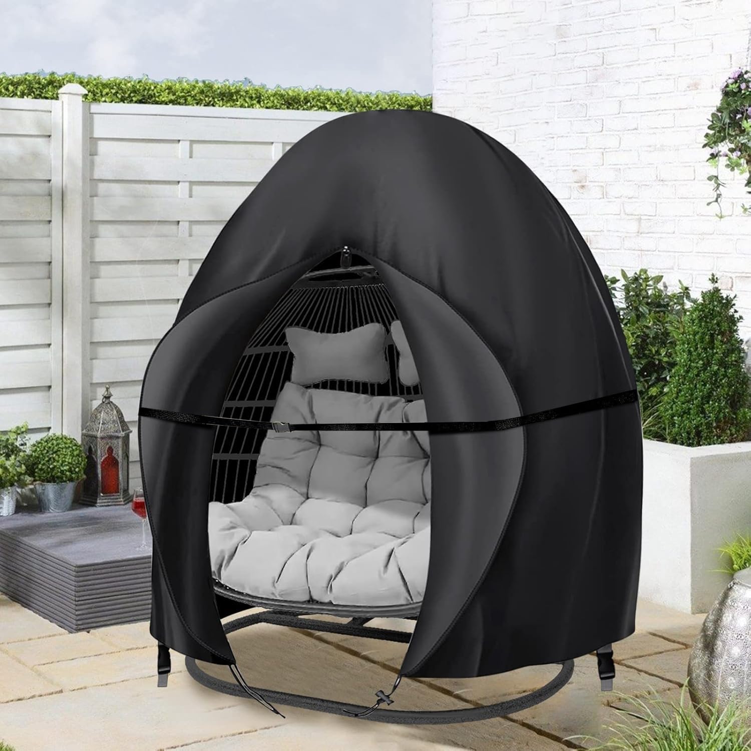 Boyspringg includes a storage bag for easy folding and stow-away when not in use.