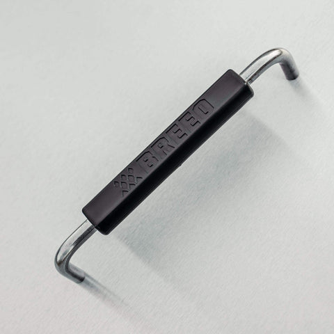 Breeo X Series Lid 24 in stainless steel provides durable weather protection.