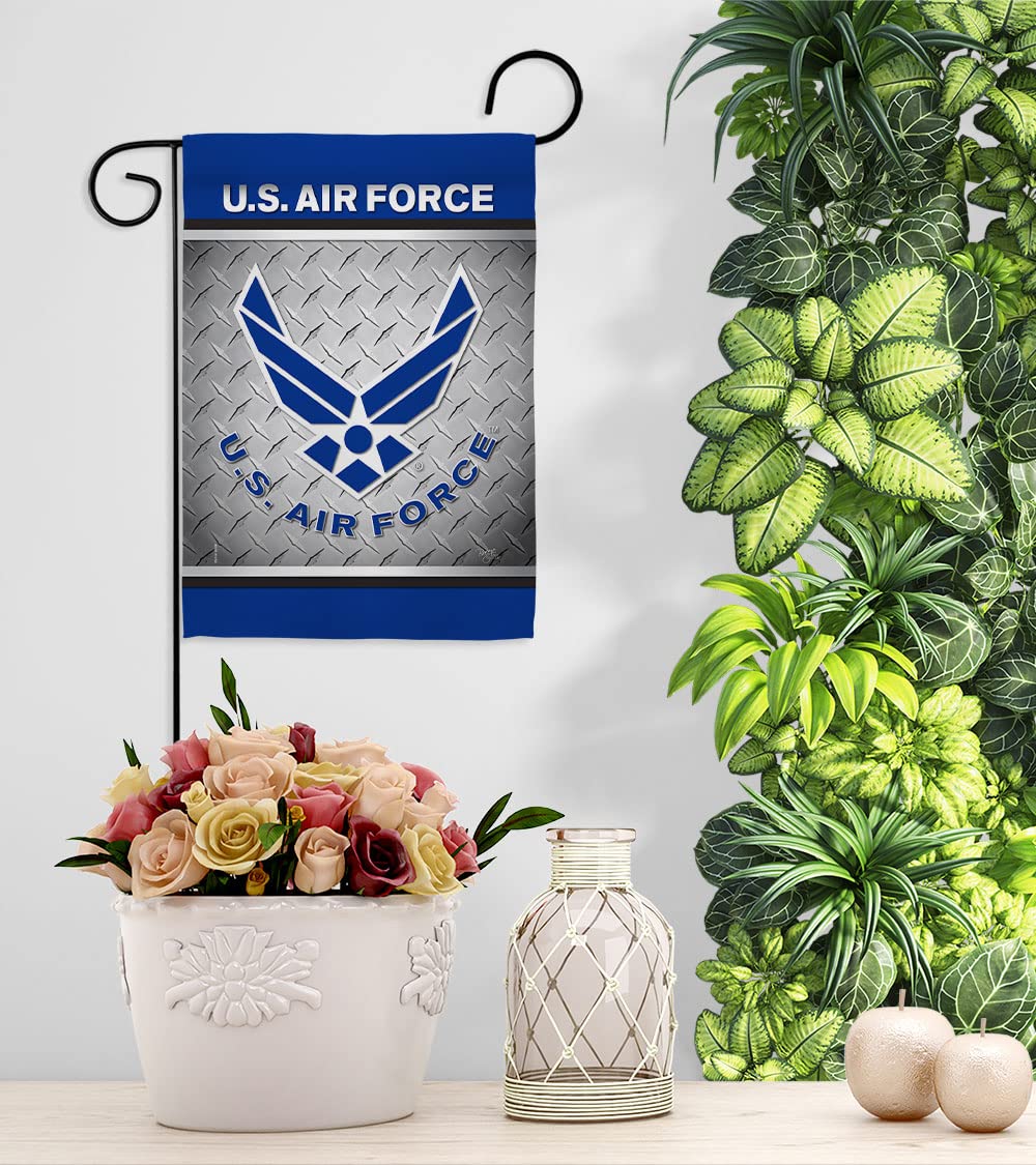 Breeze Decor garden flag 13x18-5 is gift-ready for veterans.