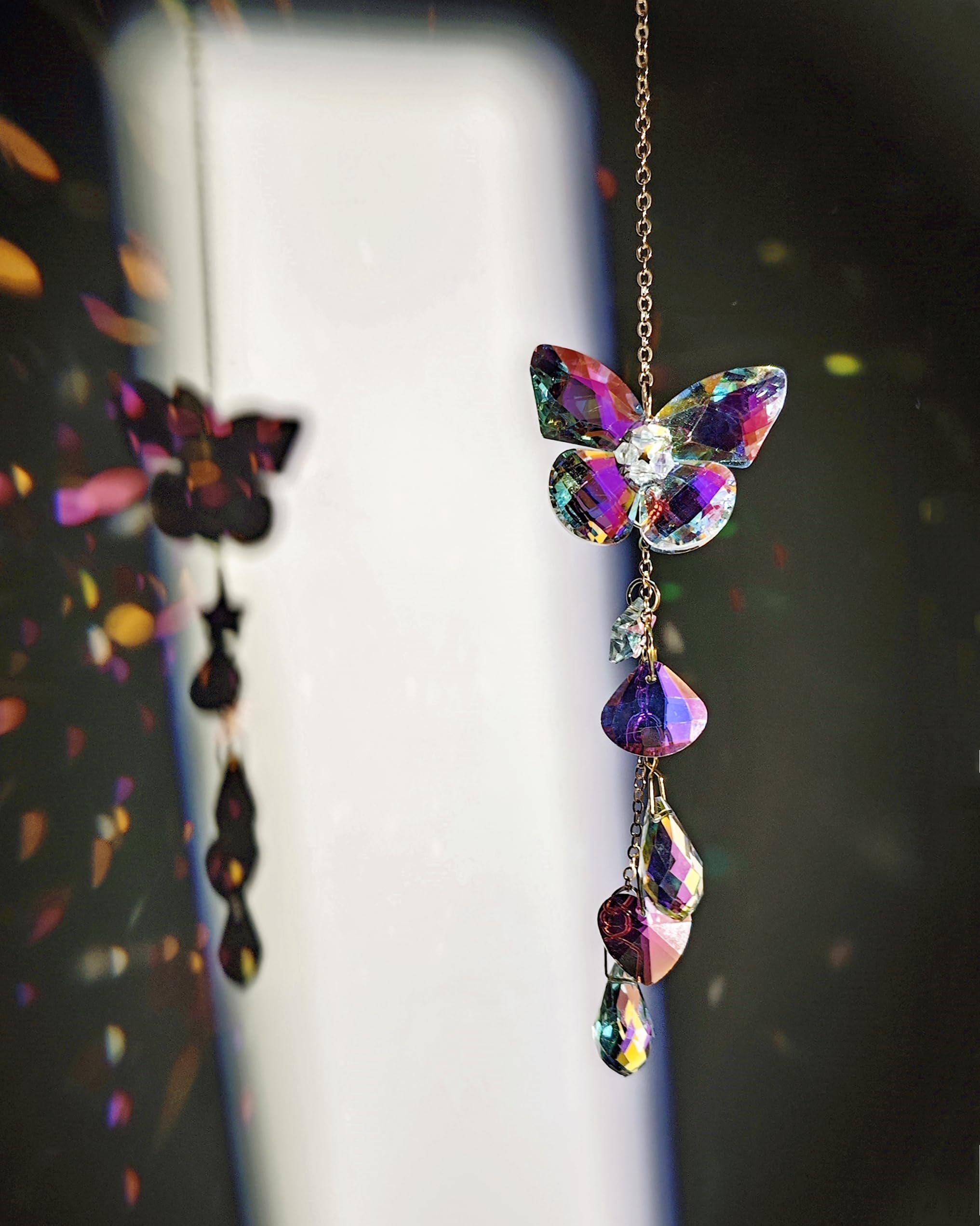Brezalysia crystal dragonfly suncatcher adds lively color to sunlit windows