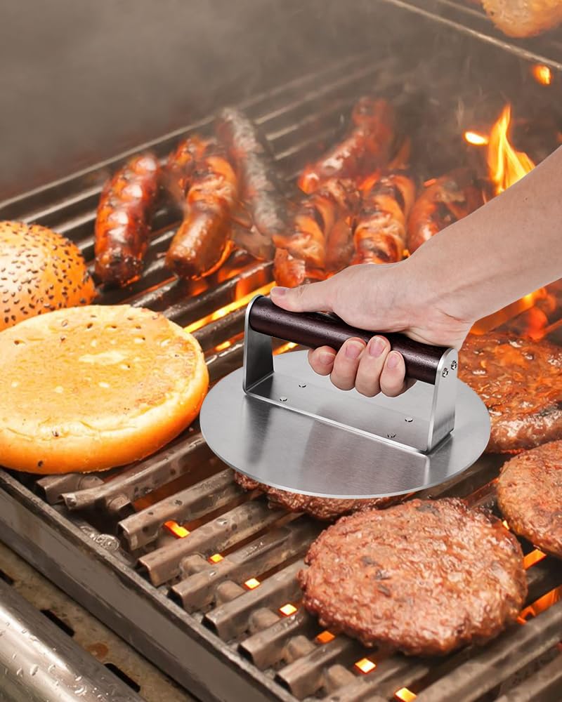 Brigii grill-ready press helps create juicy burgers and crispy bacon