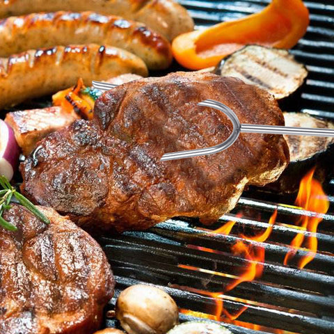 Briout storage bag keeps skewers organized and portable