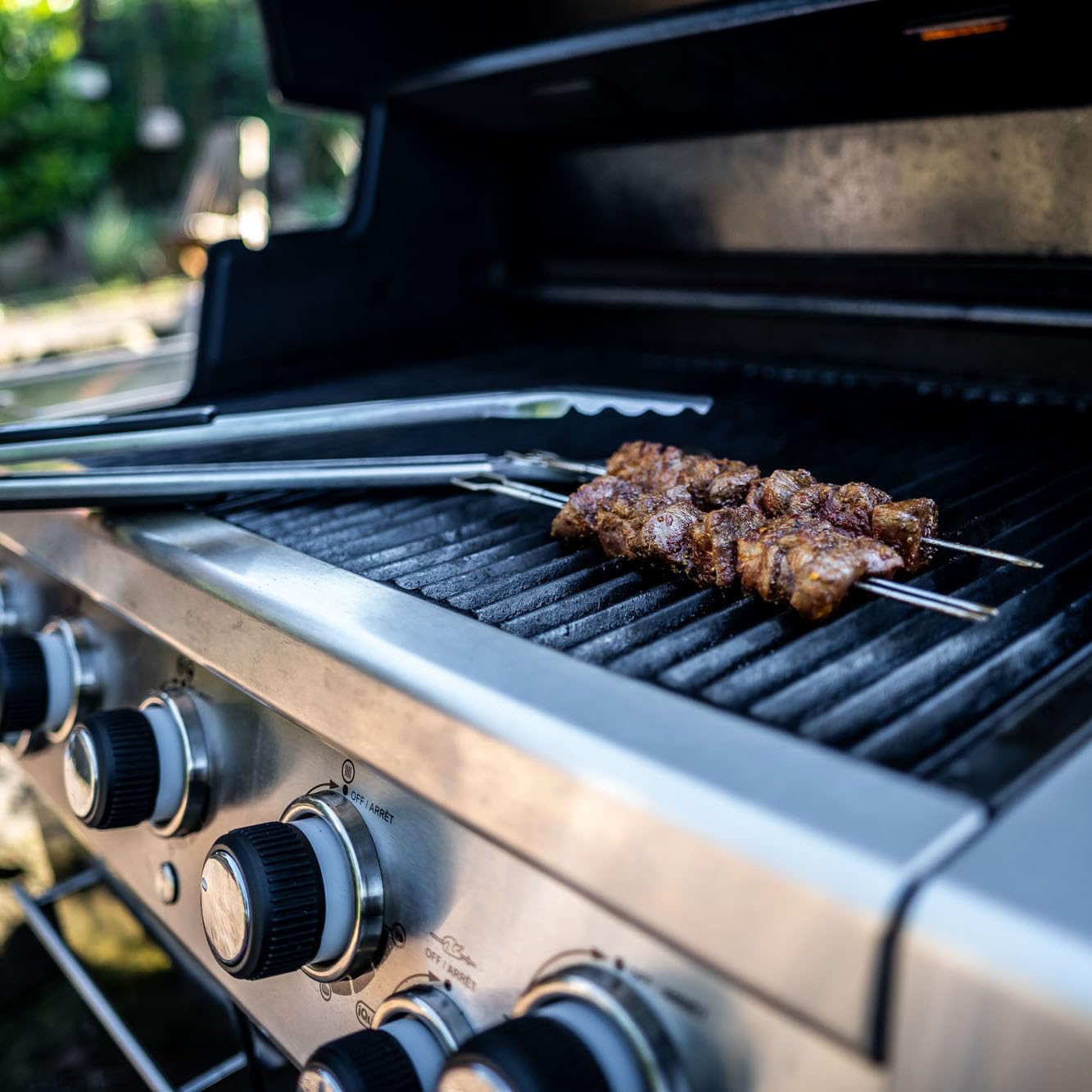 12-inch length fits standard grills for even cooking across pieces.