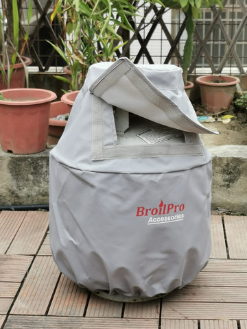 BroilPro Accessories cover preserves color and resists sun fade over time.