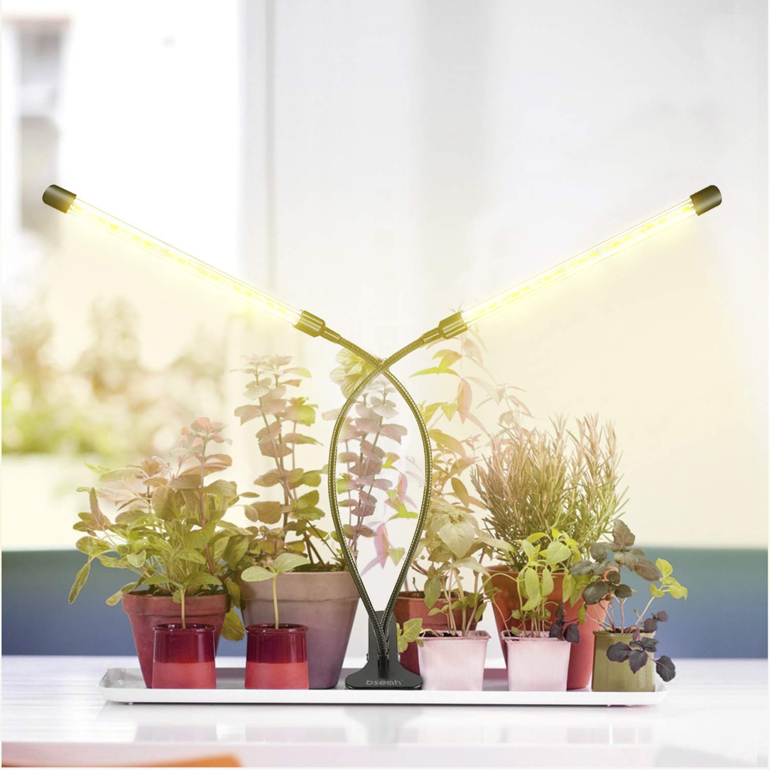 Bseah grow light clip features 360-degree gooseneck flexibility.