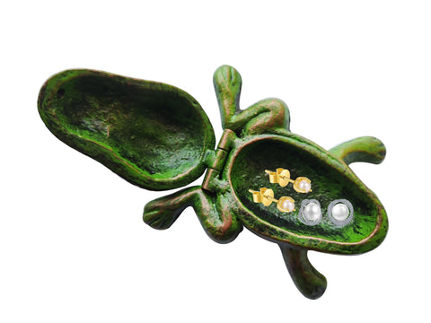 BSTGIFTS frog key hider placed in front yard as a discreet hidden key spot.