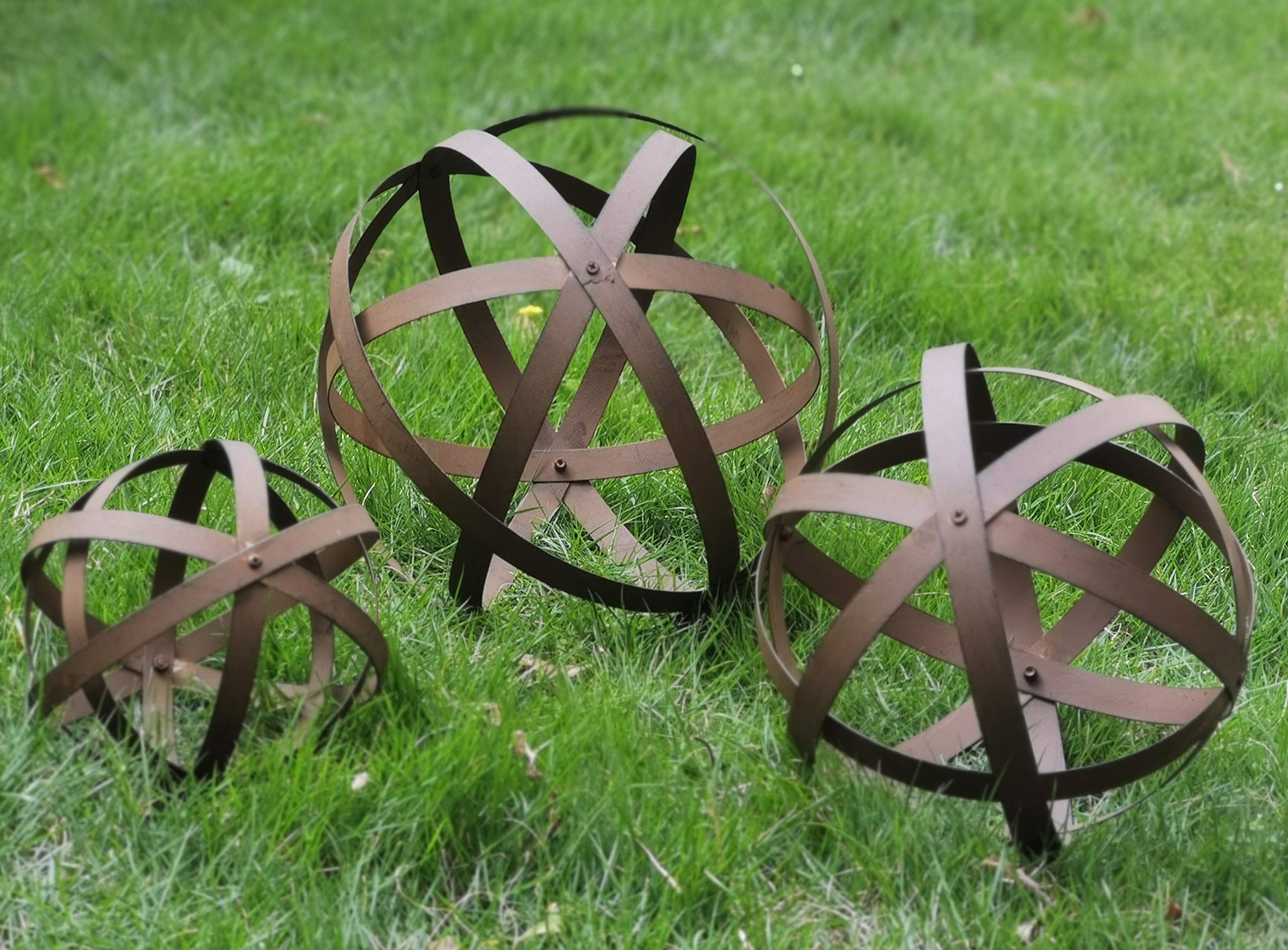 BSTGIFTS middle metal garden sphere (9.9 inch) creates balanced garden centerpiece.