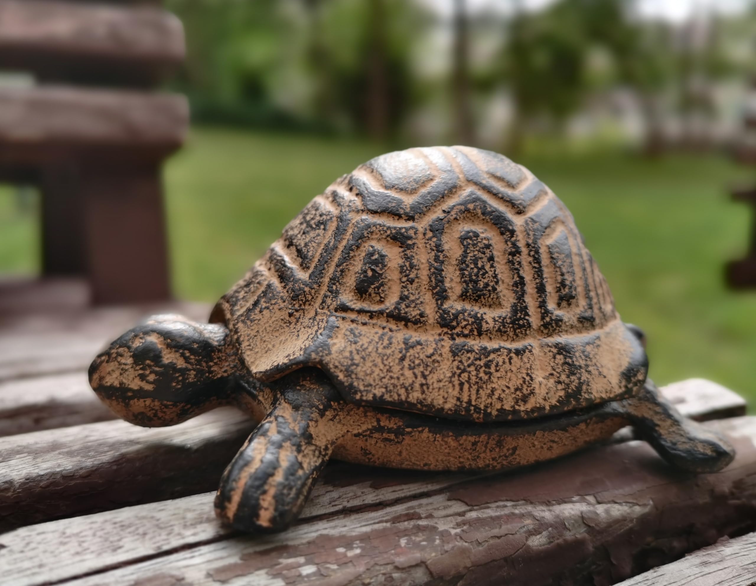 BSTWISH spare key turtle statue functioning as a decorative key box