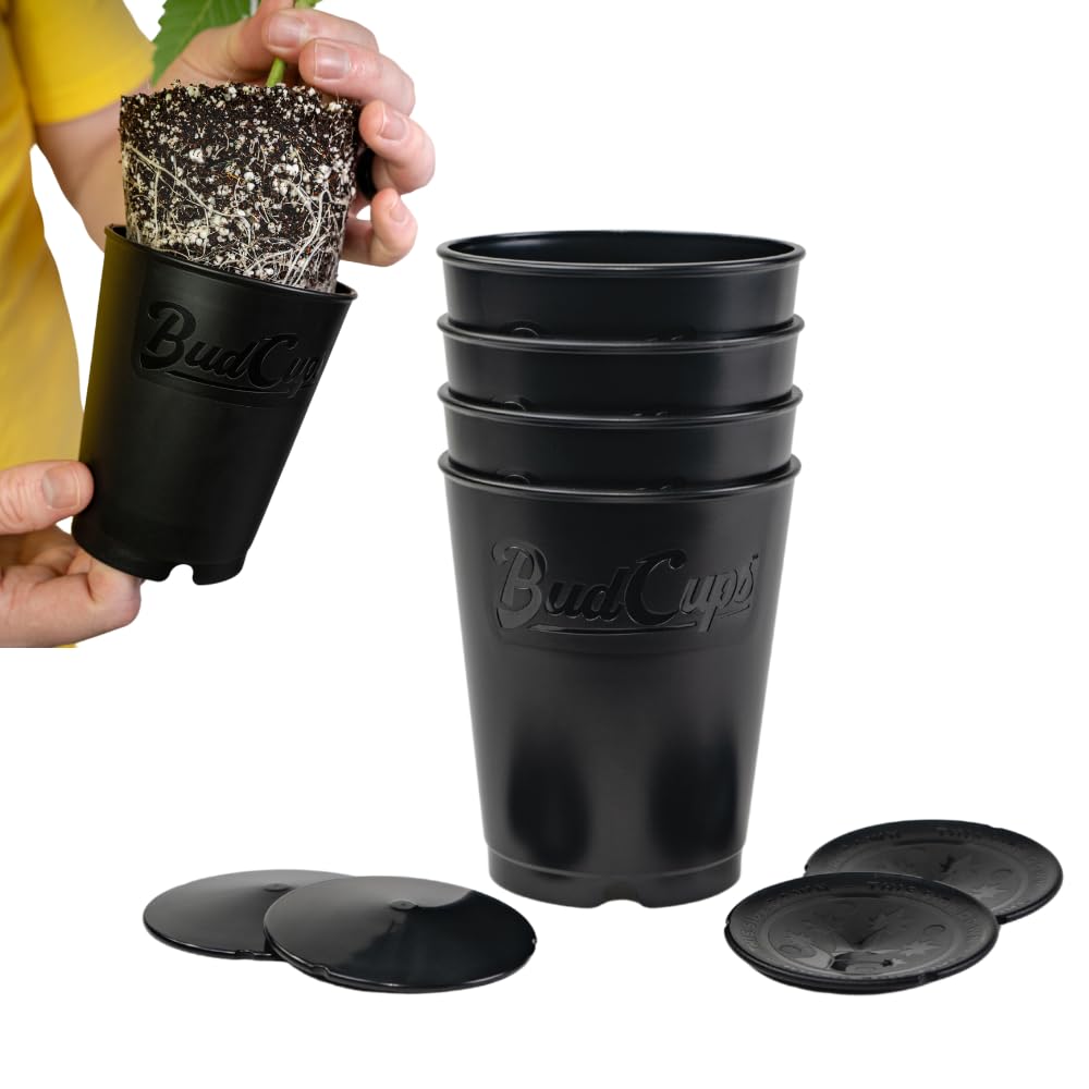 BudTrainer BudCups triple drainage system promotes healthy root growth and avoids waterlogging.