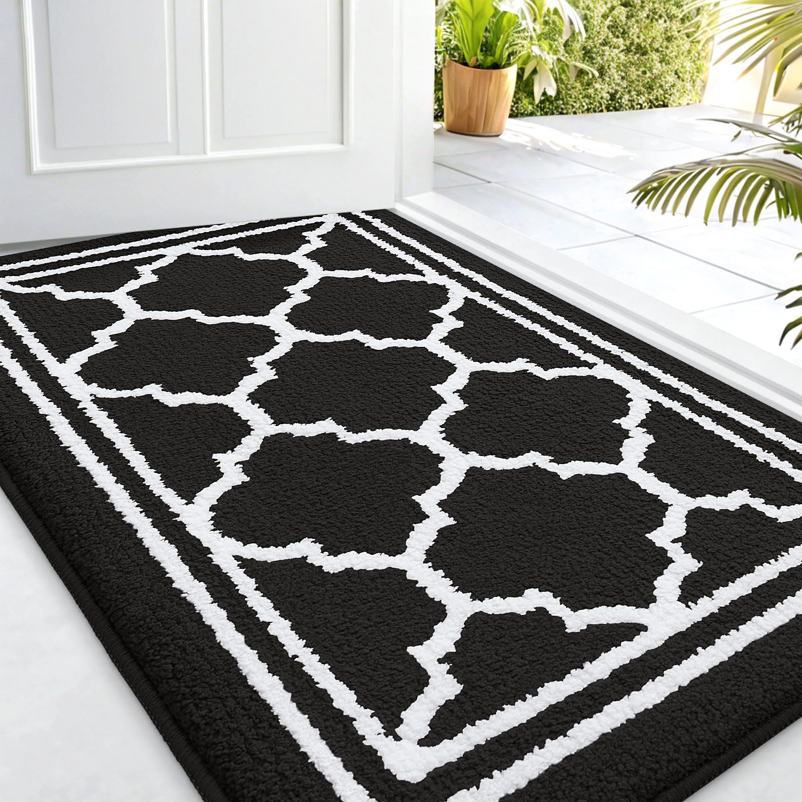Buganda indoor doormat mud-dirt-catch surface keeps floors clean.