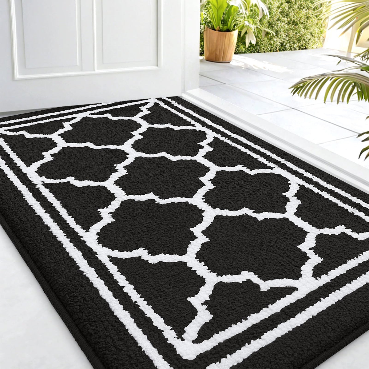 Buganda indoor doormat mud-dirt-catch surface keeps floors clean.