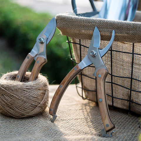 BUGUI ergonomic balanced handles reduce hand fatigue.