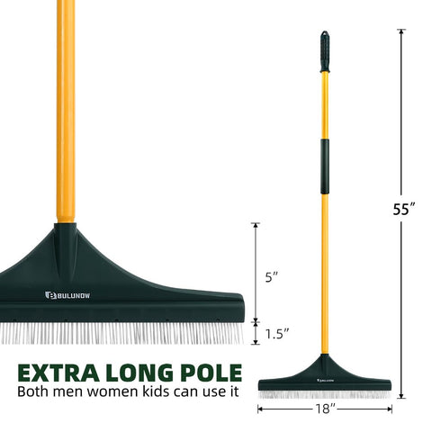 Bulunow turf rake cleans leaves, debris, shrubs, and pet fur from synthetic grass.