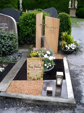 Bunldapoog outdoor memorial banner designed to withstand weather conditions.