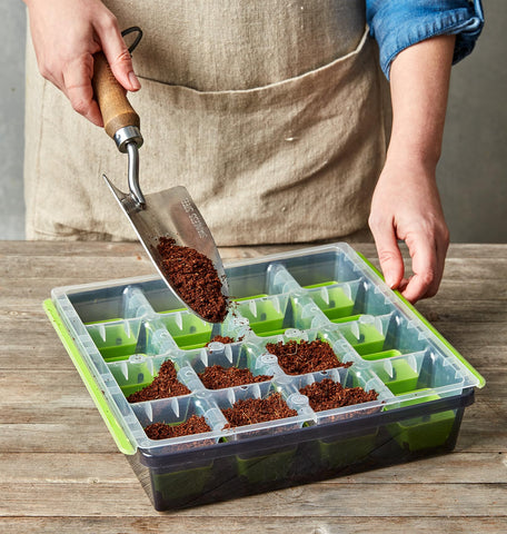 Burpee SuperSeed tray Plant-o-Gram diagram supports planning and tracking