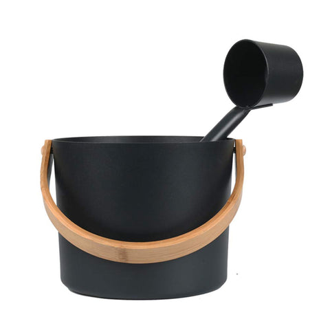 BWWNBY packaging includes bucket, spoon, and screwdriver