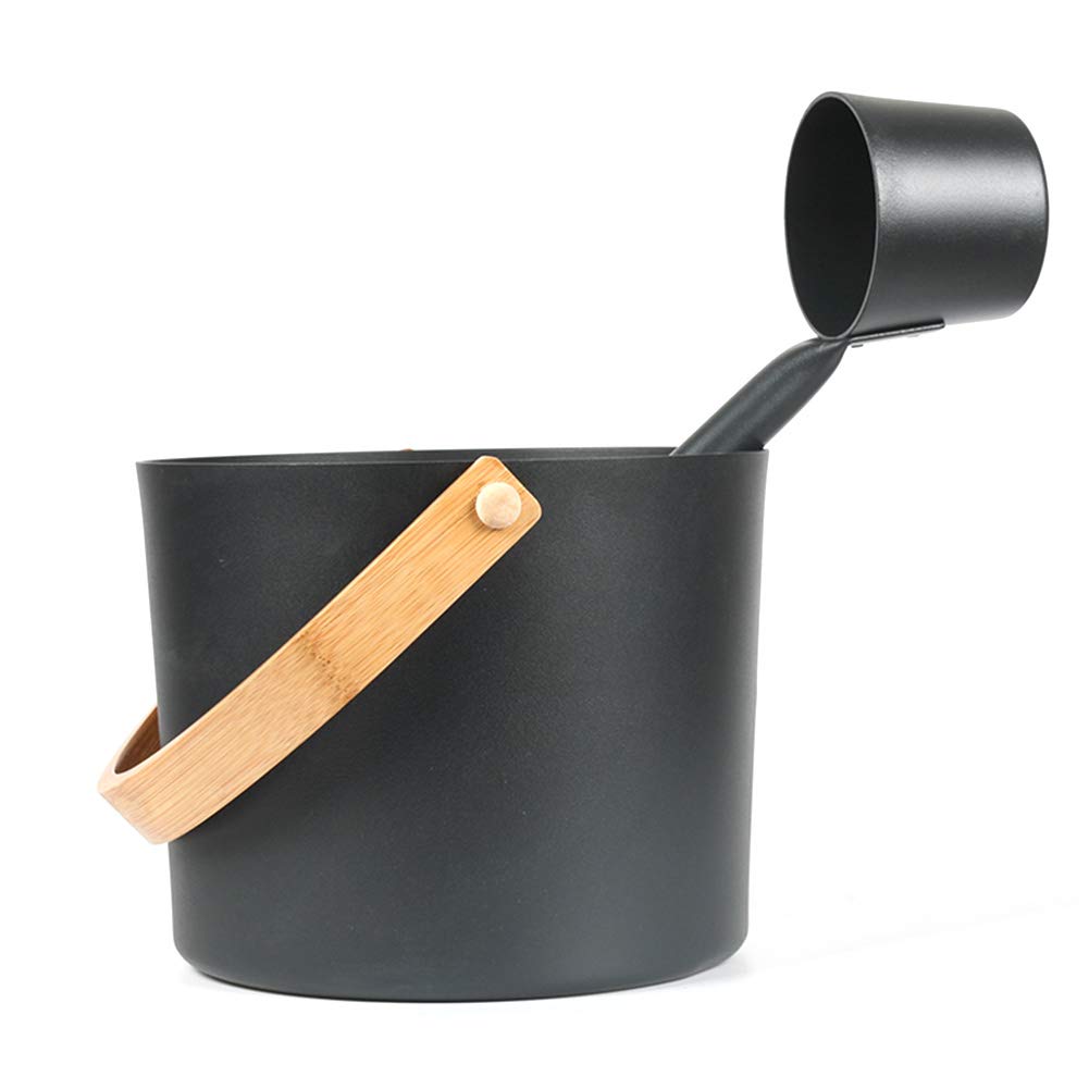 BWWNBY wooden spoon for precise water application