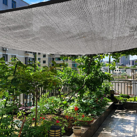 BXAEYIPOR carport shade keeps vehicles cooler and interiors safer.