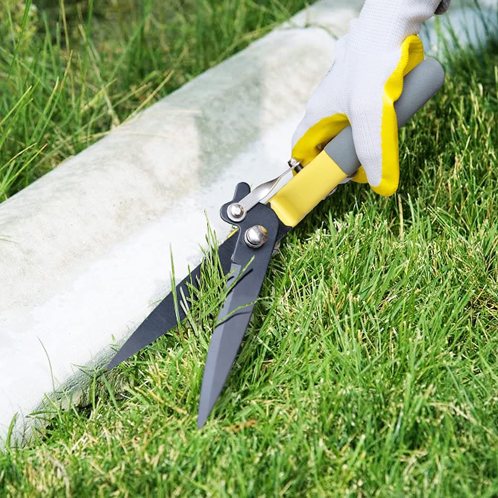 Byhagern grass trimming shears in action near the lawn edge
