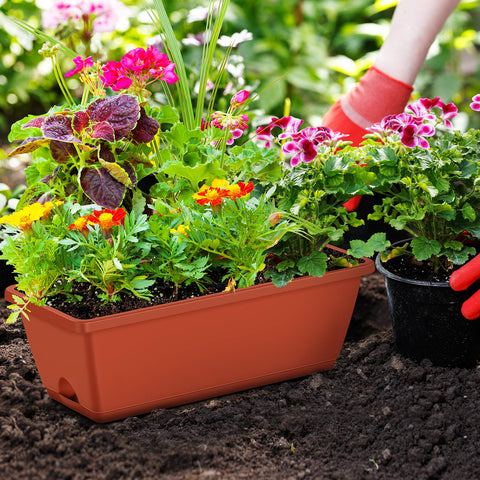 CADUKE durable outdoor planter withstands weather for year-round use.