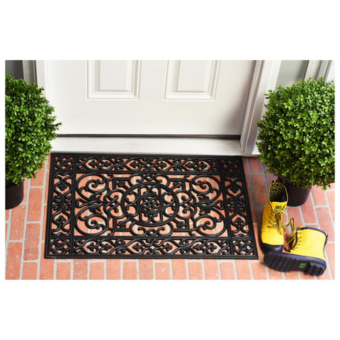 Calloway Mills Utopia all-season mat withstands rain and sun with ease.
