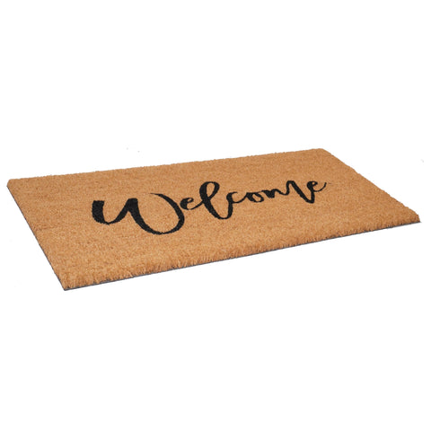 Vinyl backing detail on Calloway Mills doormat provides anti-slip support.