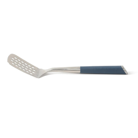 Calphalon Edge kitchen tool designed for confident kitchen maneuvering.