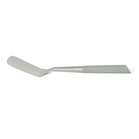 Calphalon Edge turner supports delicate sauces with controlled lifting
