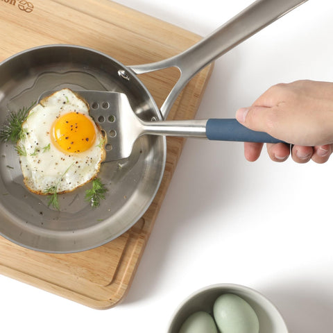 Calphalon Edge square blade offers precise control for flipping and serving.