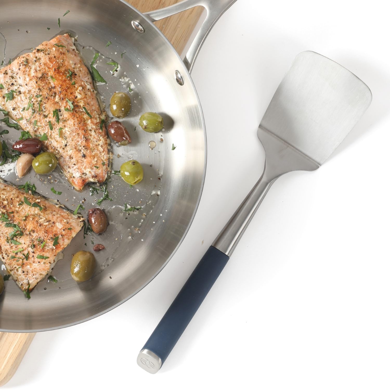 Calphalon Edge turner shown as dishwasher-safe for easy cleanup