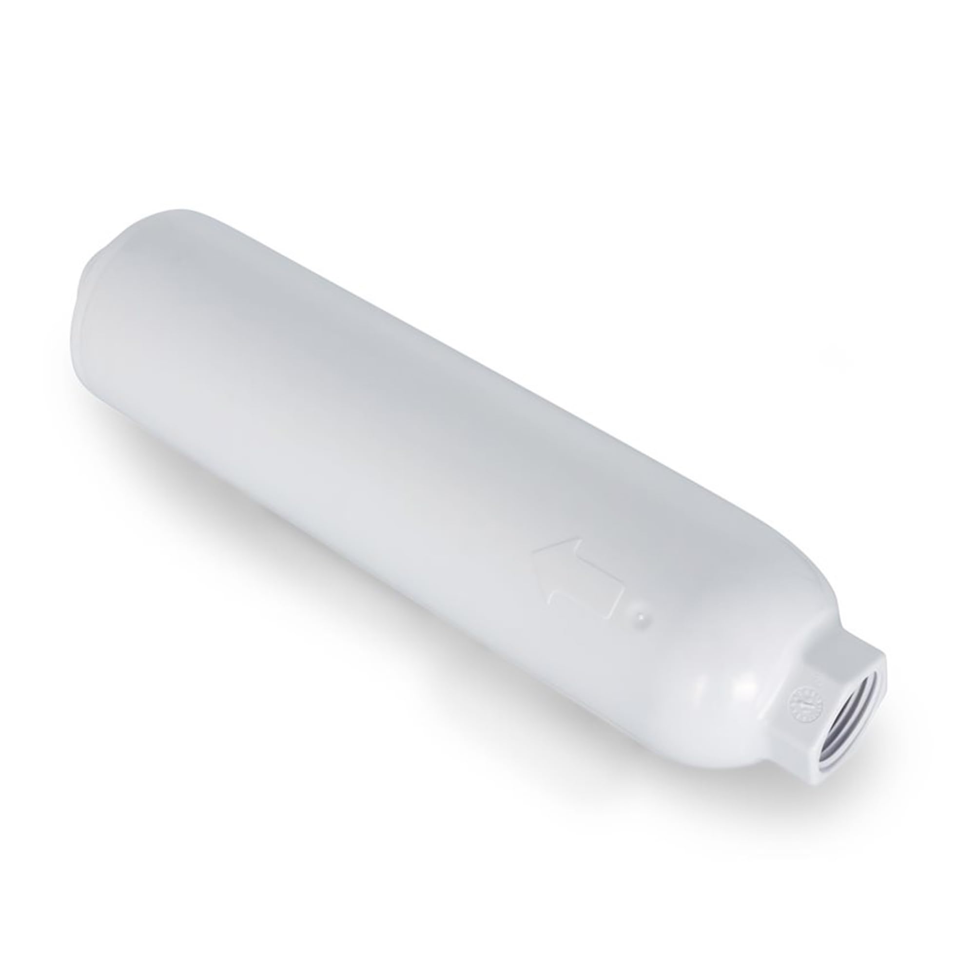 Camco inline filter showing its large 8,000 gallon capacity for long use