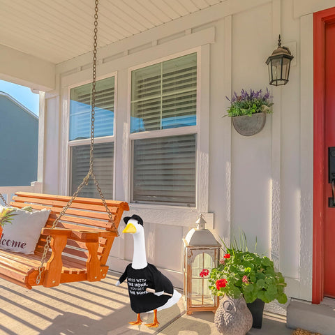 CAMDUCK 23-inch lawn goose compatibility makes setup easy