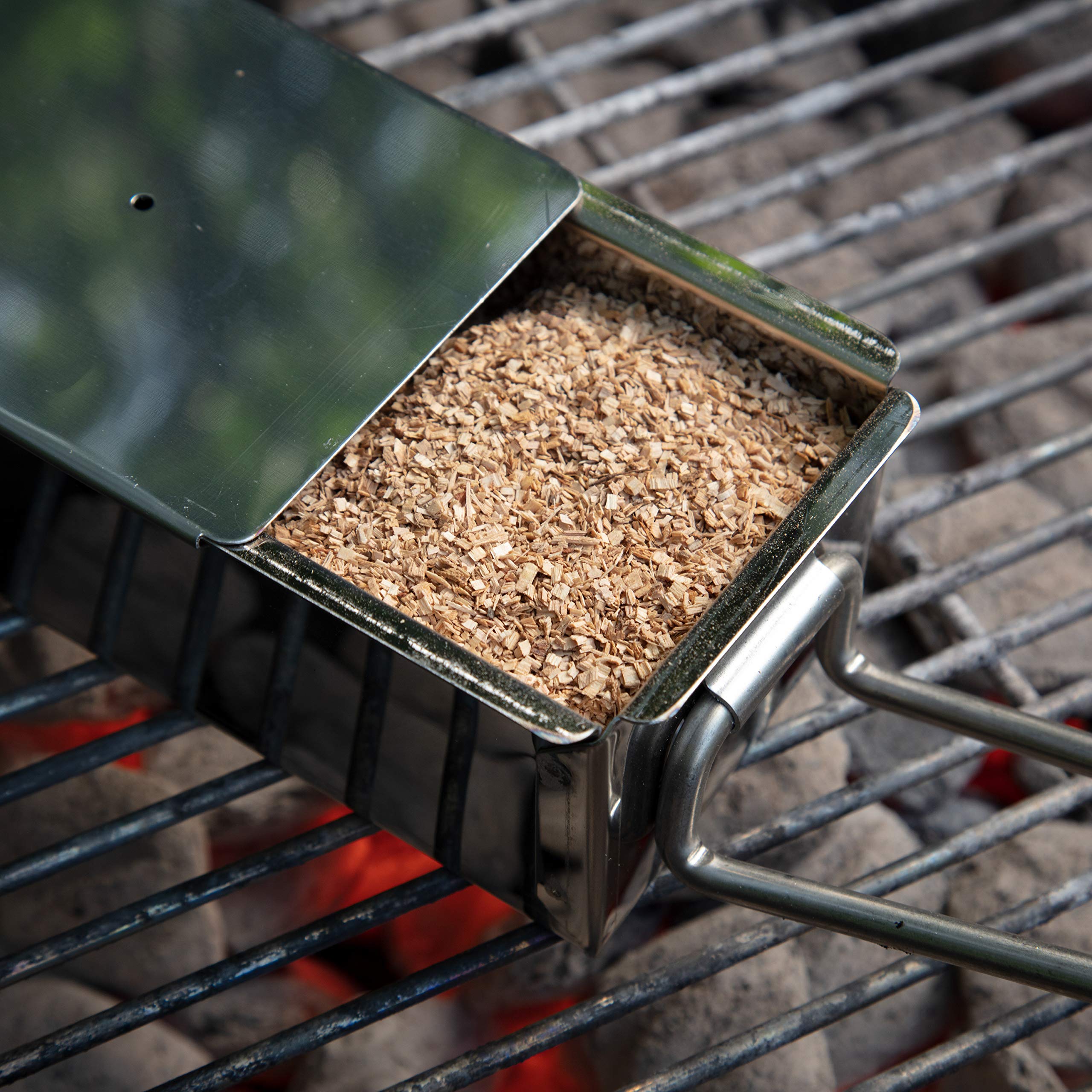 Camerons cherry BBQ wood chips are USA-made and all-natural