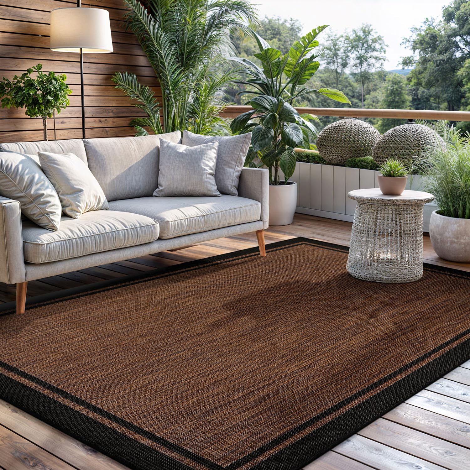 CAMILSON hallway rug with nut brown border defines entryways