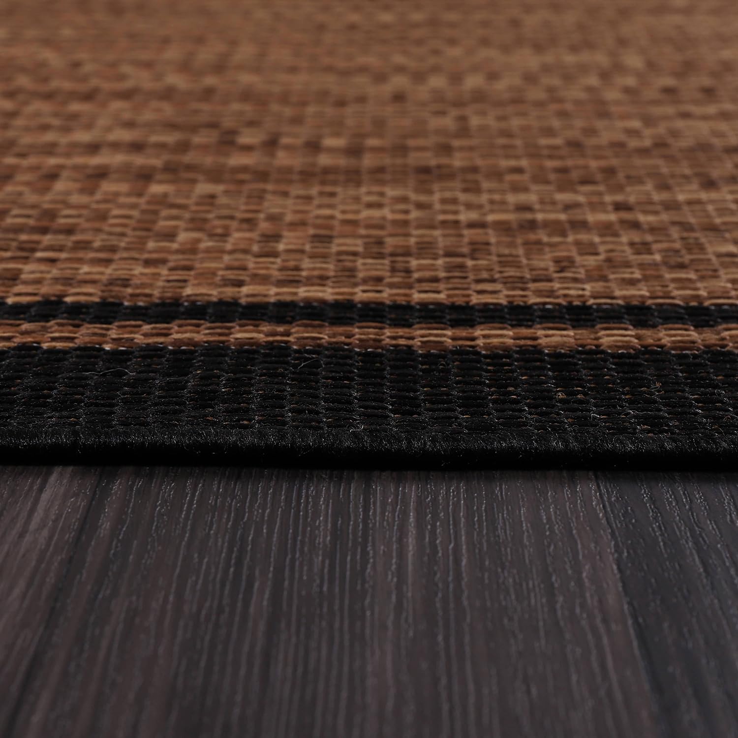 CAMILSON stain-resistant dust-release rug helping minimize dirt cling and cleaning effort.