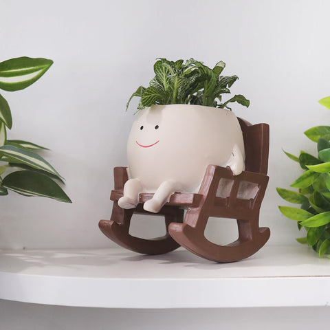 Camotank indoor-outdoor decor piece adds charm to spaces