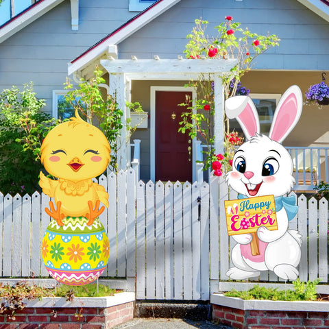 Capoda yard sign set improves holiday ambiance on patios